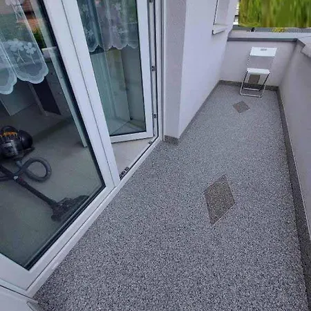 2 Bedrooms With Private Balcony Vichten
