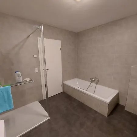 2 Bedrooms With Private Balcony Apartmanhotel *